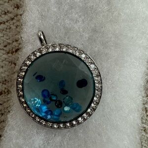 Origami Owl Elegant Blue Crystal Pendant Locket